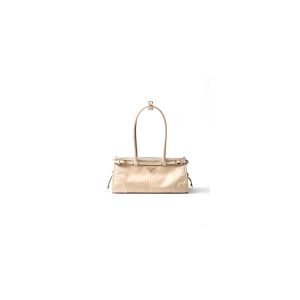 Prada Medium leather handbag(high-end grade)