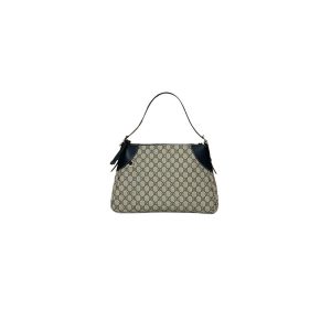 GG Emblem medium shoulder bag